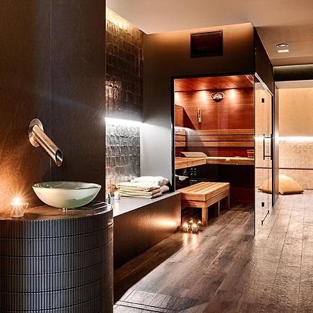 Hotel The Loom Лодзь Екстер'єр фото