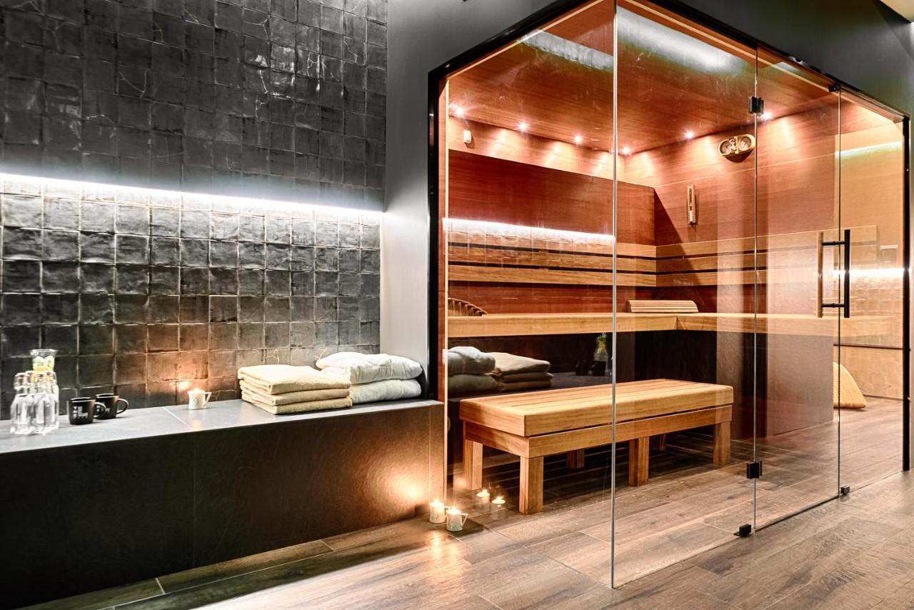 Hotel The Loom Лодзь Екстер'єр фото